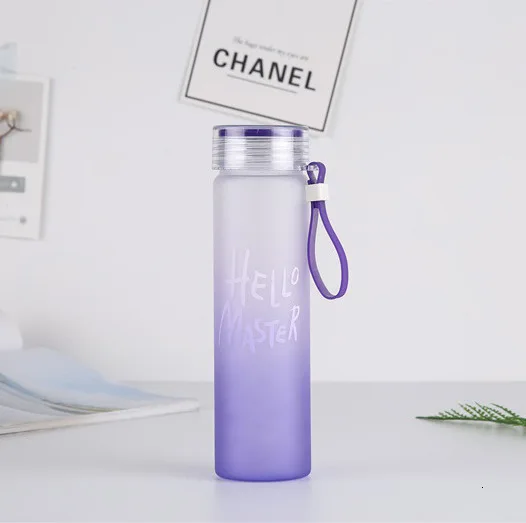 Purple Новая пластиковая бутылка для воды Спорт 500 мл переносная веревка детская посуда наружная герметичная печать Тыква скалолазание бутылки для воды - Цвет: Purple