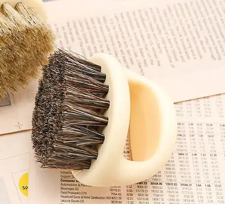 White-BlackHair 1 шт. кольцо дизайна в виде лошади, Щетинная кисть Для мужчин щетка для бритья, Пластик Портативный, цирюльник, кисти, для салонов уход за кожей лица Чистящая бритва щетка - Цвет: White-BlackHair