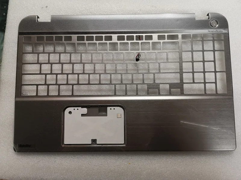 

TOP COVER PALMREST FOR TOSHIBA P55T P55T-A5202 P55-A5312 H000056300 13N0-C3A1201
