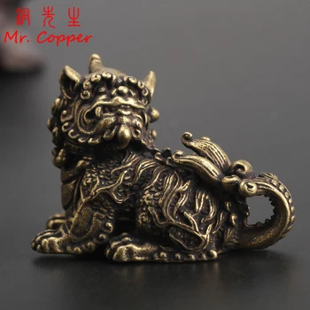 

Antique Bronze Chinese Myth Beast Qi Lin Statue Miniature Figurines Desktop Ornaments Home Car Decorations Copper Crafts Decors