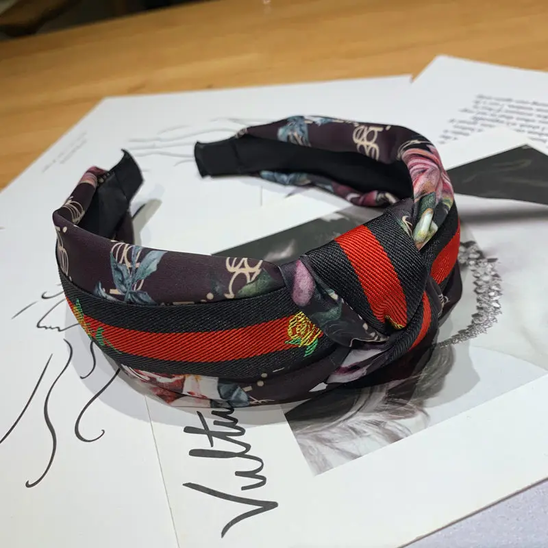 11923586096_1956788053