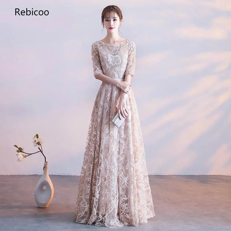 

Элегантные вечерние платья в пол из тюля с короткими рукавами и аппликацией и круглым вырезом