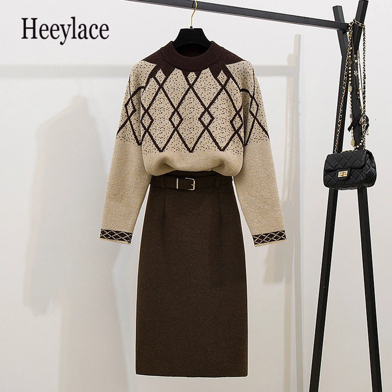 

Women Long Sleeves thick warm knitting Sweater + Thicken Autumn Winter Skirts 2 pcs Sets Female Casual Suits Outfit for women