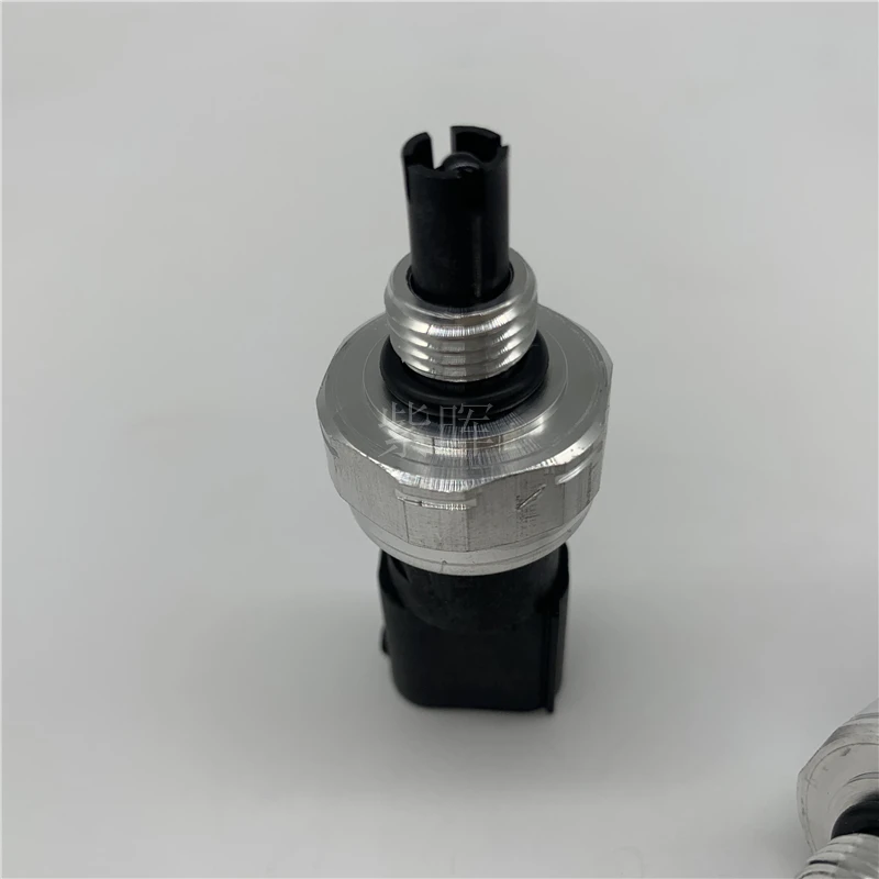 CNG  з  MKB00-38231J0