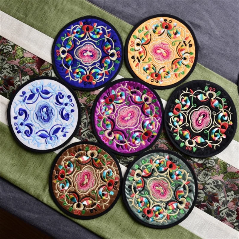 1pc Cup Mats Coasters Chinese Style Cloth Embroidery Coasters Anti-hot Pad Table Mats Decoration