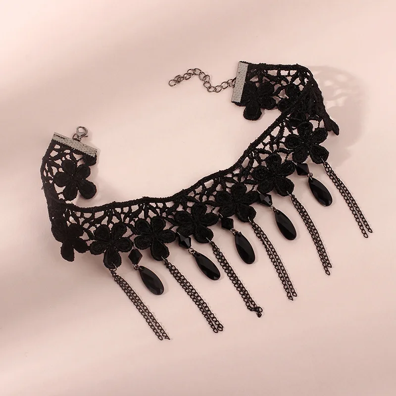 KMVEXO Чокеры в готическом стиле, черные цветы из бисера, Сексуальное Кружевное колье на шею, винтажная цепочка с кисточками для женщин, стимпанк, ювелирные изделия на Хэллоуин