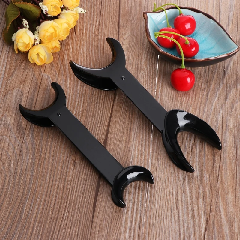 

Dental Plastic Cheek Retractor Lip Tongue Mouth Opener Double-headed T-Shape New X5XC