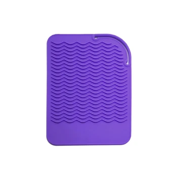 

1PCS Silicone Heat Resistant Travel Mat Pouch for Curling Iron Hair Straightener Non-Slip Flat Iron Hair Styling Tool