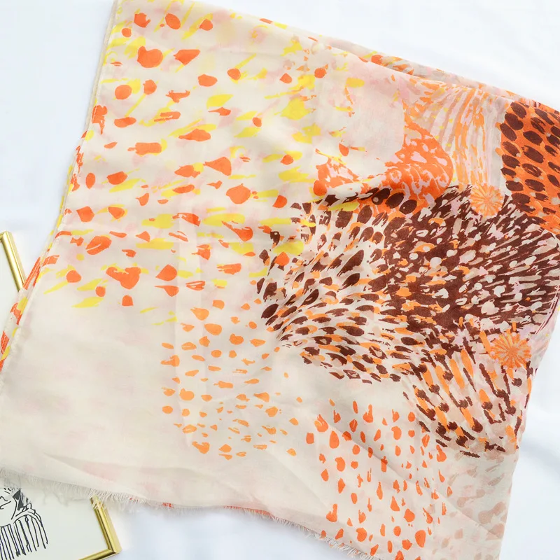 Orange petals printed scarves spring and summer thin cotton linen hand sun-shading sunscreen air conditioning shawl |