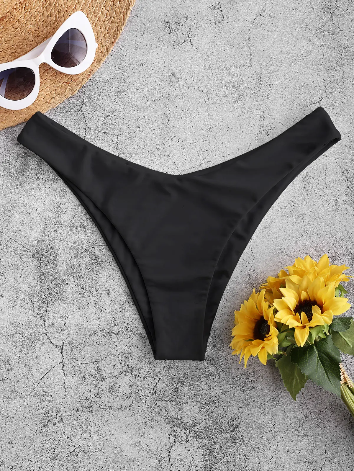 

ZAFUL High Cut Solid Bikini Bottom