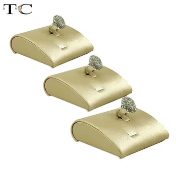 

3 Pcs/lot Quality Gold Leather Drop Shaped Ring Holder Show Ring Props Counter Jewelry Ring Pendant Base