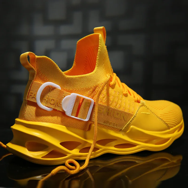 

vulcanized shoes Spring oversized sneaker Casual shoes Men's shoes with flying weave and hollowed out heightening and light