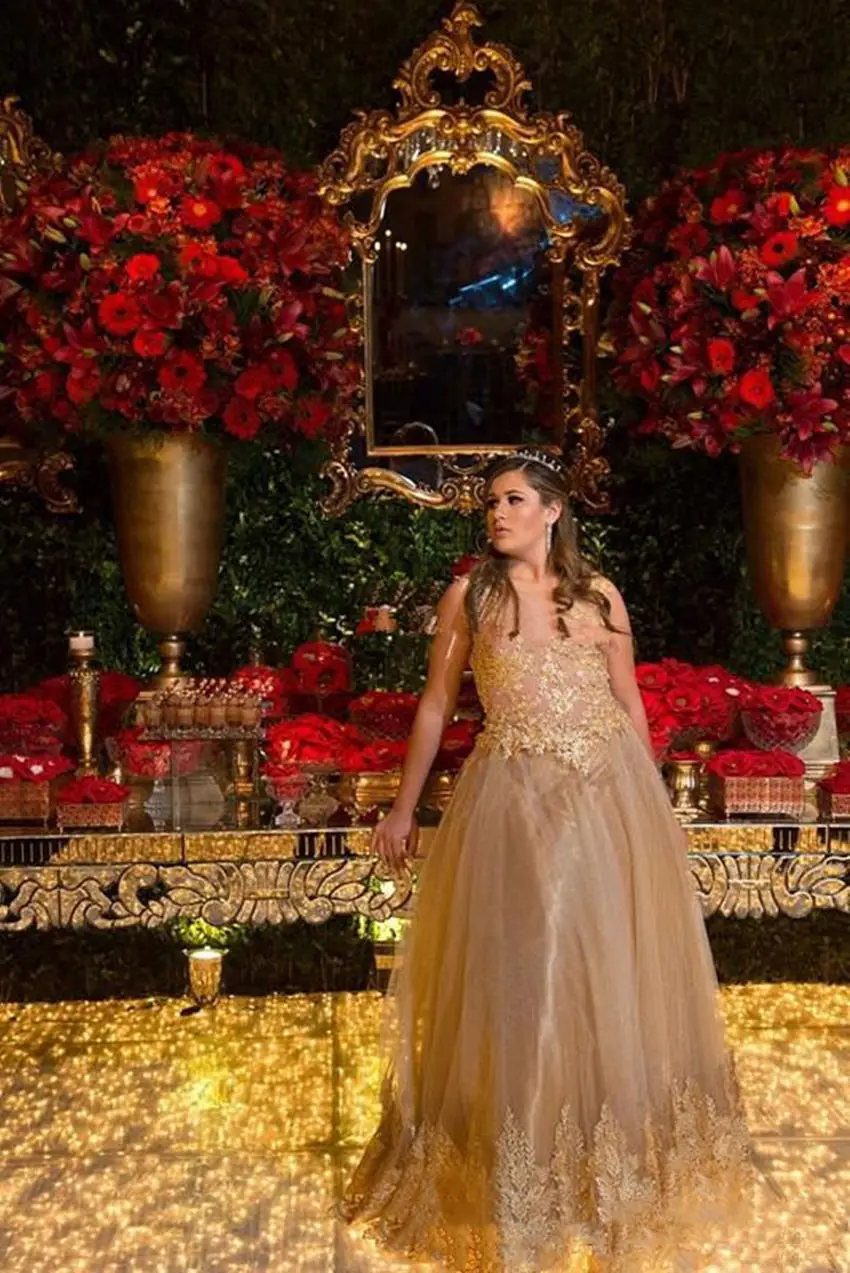 Бальные платья Золотые кружевные аппликации совок шеи Линия Тюль FormalCharming Prom Новое поступление индивидуальный заказ Высокое качество Свадебные