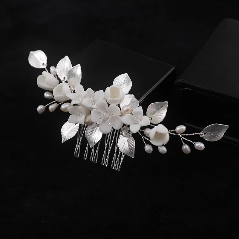 Floralbride Alloy Leaf Crystal Rhinestone Ceram Flower Freshwater Pearls Bridal Hair Comb Wedding Hair Accessories Women Jewelry