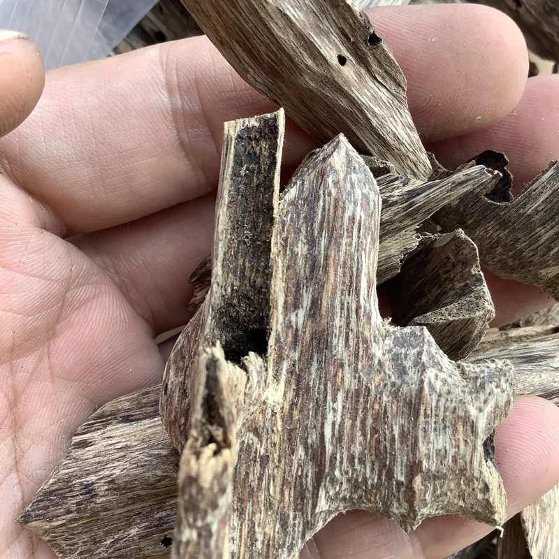 20 г/лот А+ Вьетнам Nha Trang Oud Agarwood блоки дикие agilawwood Aquilaria чип хороший аромат Oud дом ароматный дерево