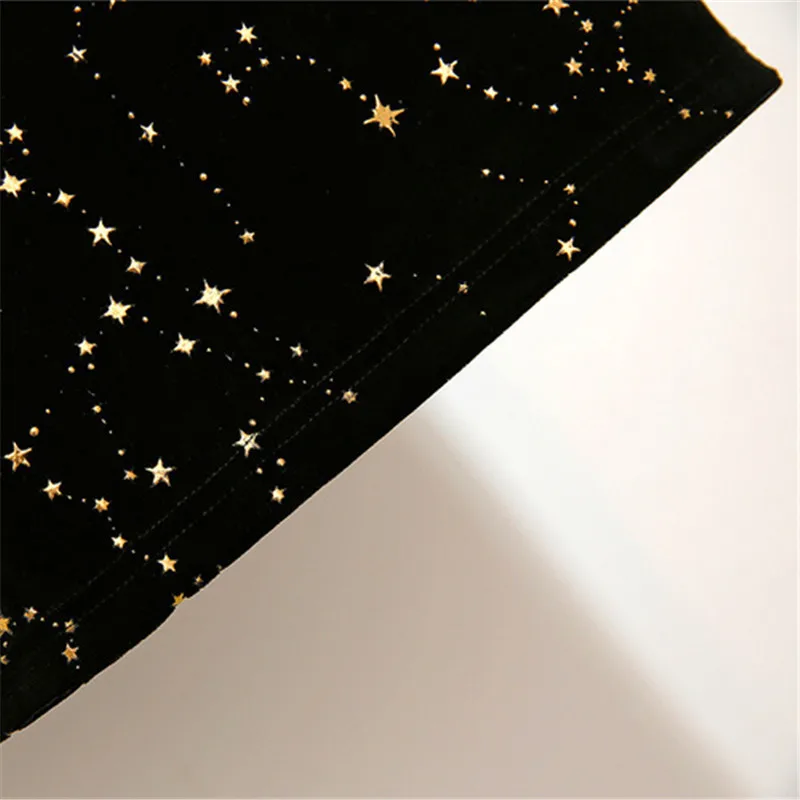 Женское тонкое платье на бретельках LISM черное большого размера с v образным