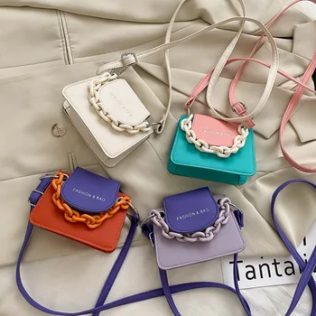 

Youth Ladies Simple Versatile Bag Women Mini Crossbody Bag Acrylic Chain Lady Hit Color PU Leather Shoulder Pouch 2020