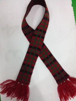

Dongguan Dalang Knitted Scarf Christmas Scarf Processing Single Small Scarf Ornament