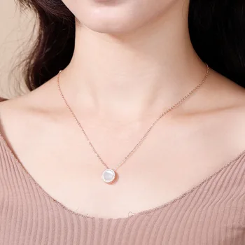 

Zircon necklace temperament girl holiday gift simple cute circle small diamond shiny senior pendant for friends