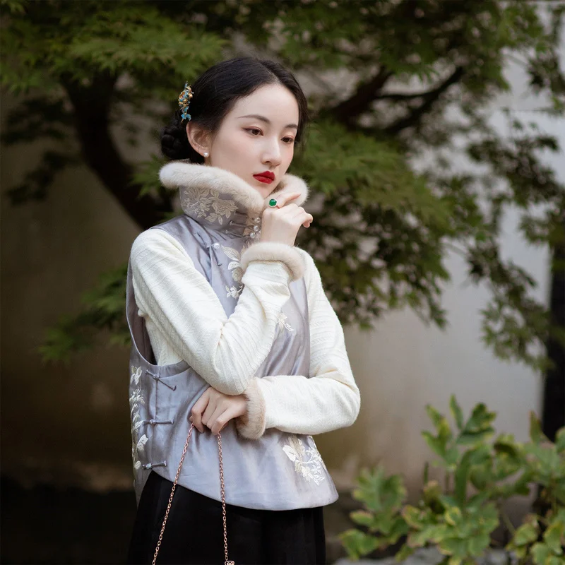 

Traditional Chinese Style Women Retro Fashion Qipao Vest Cheongsam Tops Coat Vintage Elegant Hanfu Waistcoat Oriental Clothing