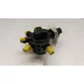 

8200057345 RAMP INJECTOR RENAULT KANGOO (F/KC0)