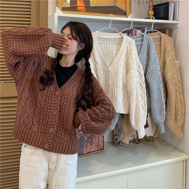 

2020 autumn winter loose V-neck twist knitting languid lazy style lantern sleeve sweater coat long sleeve women's fashion