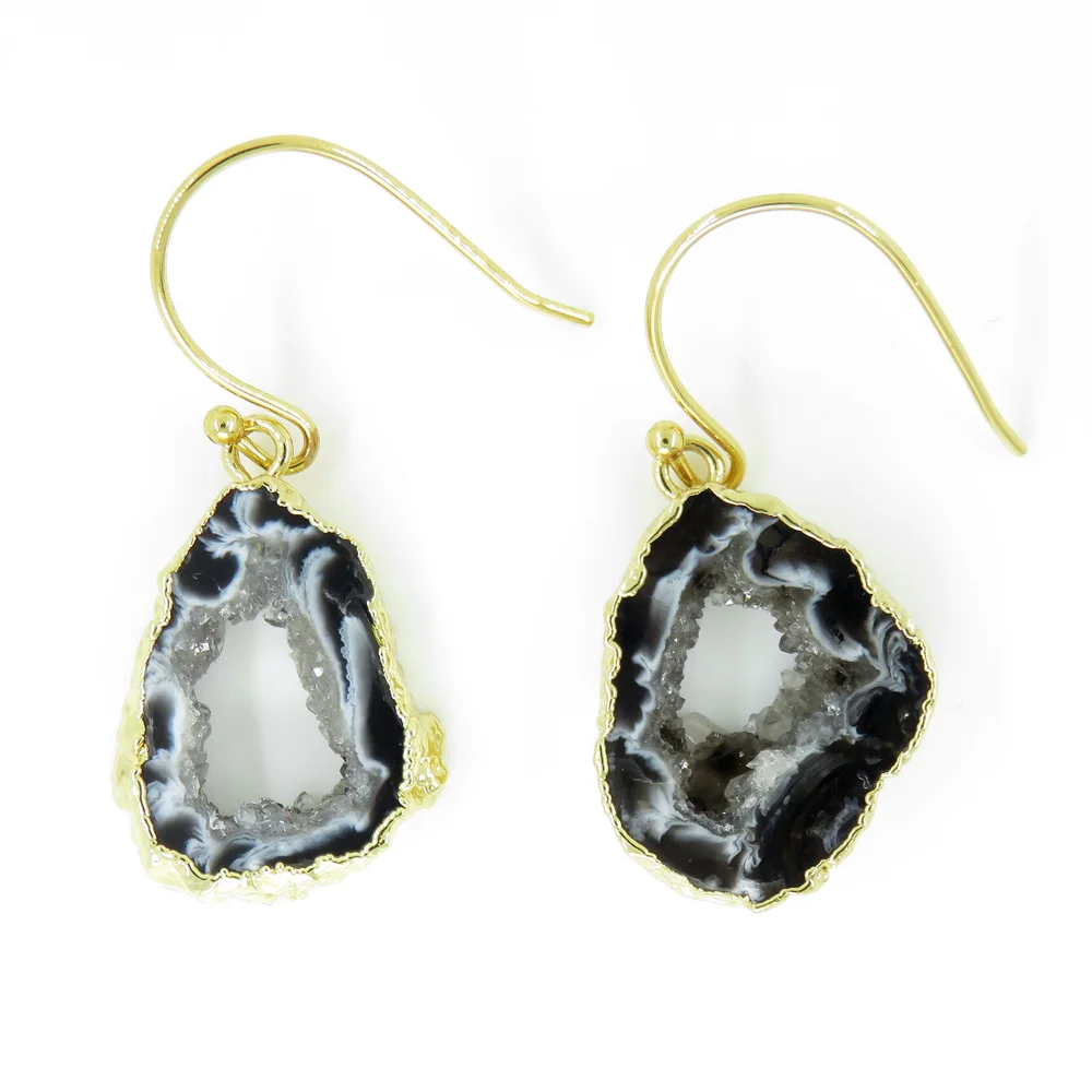 

HanKun 1 Pair Punk Style Personalized Gloden Plate Edged Natural Brazilian Tiny Slice Agates Geode Druzy Dangle Earrings