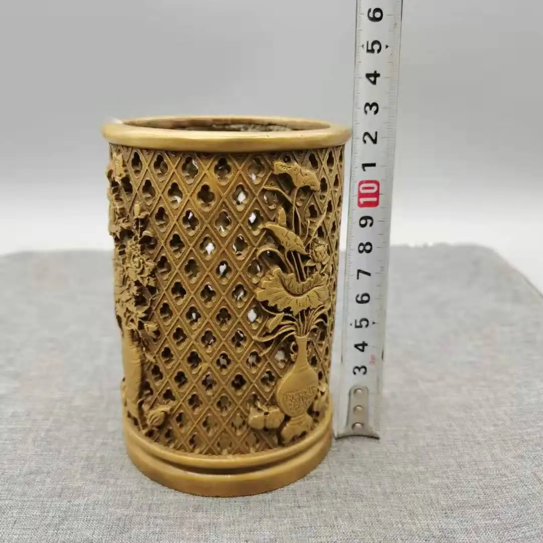 

Rare Old MingDynasty copper vase,with carving,flower vase