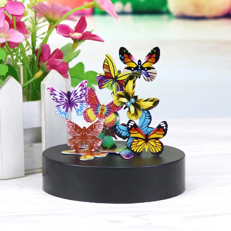 magnetic sculpture desk toy
