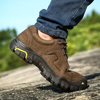 

Hiking Shoes Men Winter Outdoor Sports Climbing Shoes Non-slip Warm Tactical boots Lace-up Trekking Sneakers zapatillas hombre