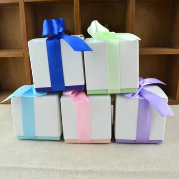 

50pcs/lot Baby Foot Pattern Cut-out Gift Candy Box