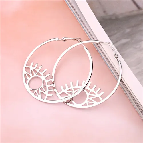 Silver color 1 пара преувеличенные полые глаза круглые серьги большой обруч женские ювелирные изделия золото серебро цвет негабаритные серьги круг подарок на вечеринку E570 - Окраска металла: Silver color