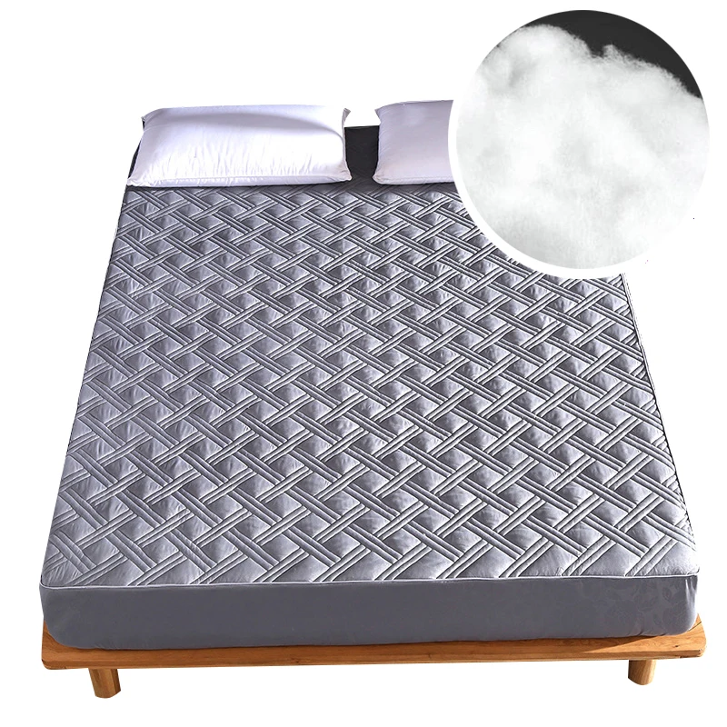 Стеганая однотонная простыня наматрасник постельное белье с резинкой протектор