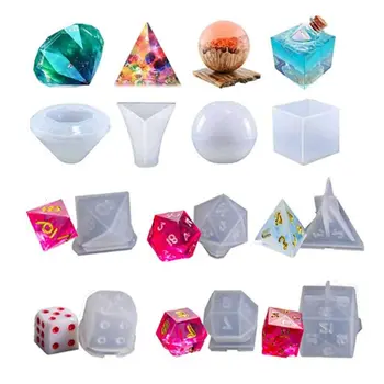 

Shapes Dice Fillet Square Triangle Dice Mold Dice Digital Game Silicone Mould Sphere/Cube/Diamond/Pyramid