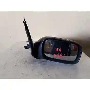 

016009 RIGHT REARVIEW SAAB 9-5 SEDAN