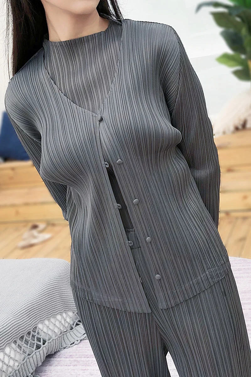 MIYAKE плиссированная куртка короткая куртка женская осенняя Новинка кардиган с длинными рукавами гофрированное пальто