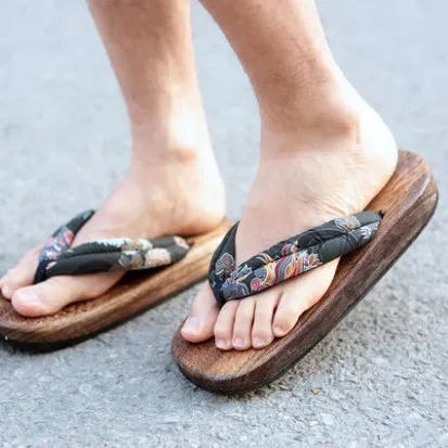 Japanese Clogs Wood Sandals Man clogs flat wood heel square toe shoes summer plank slippers sandals - Цвет: 2