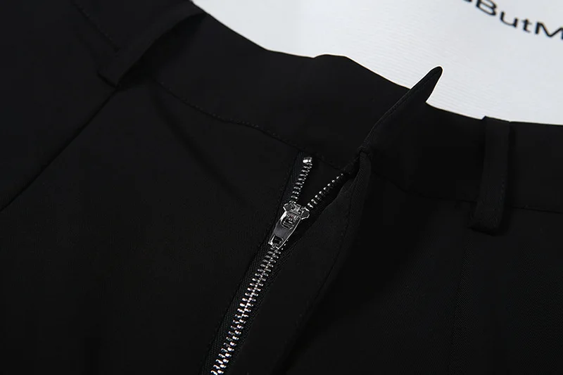 11984447798_1973477789