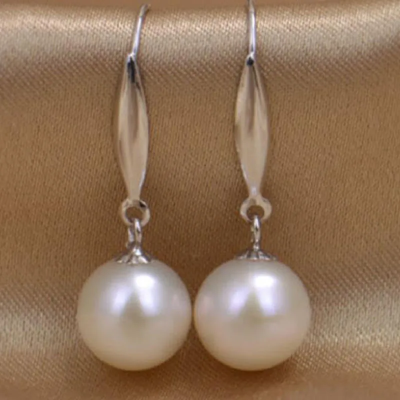 

REAL CHARMING 10-11 MM AAA AKOYA NATURAL PEARL EARRING 14K/20 WHITE GOLD HOOK