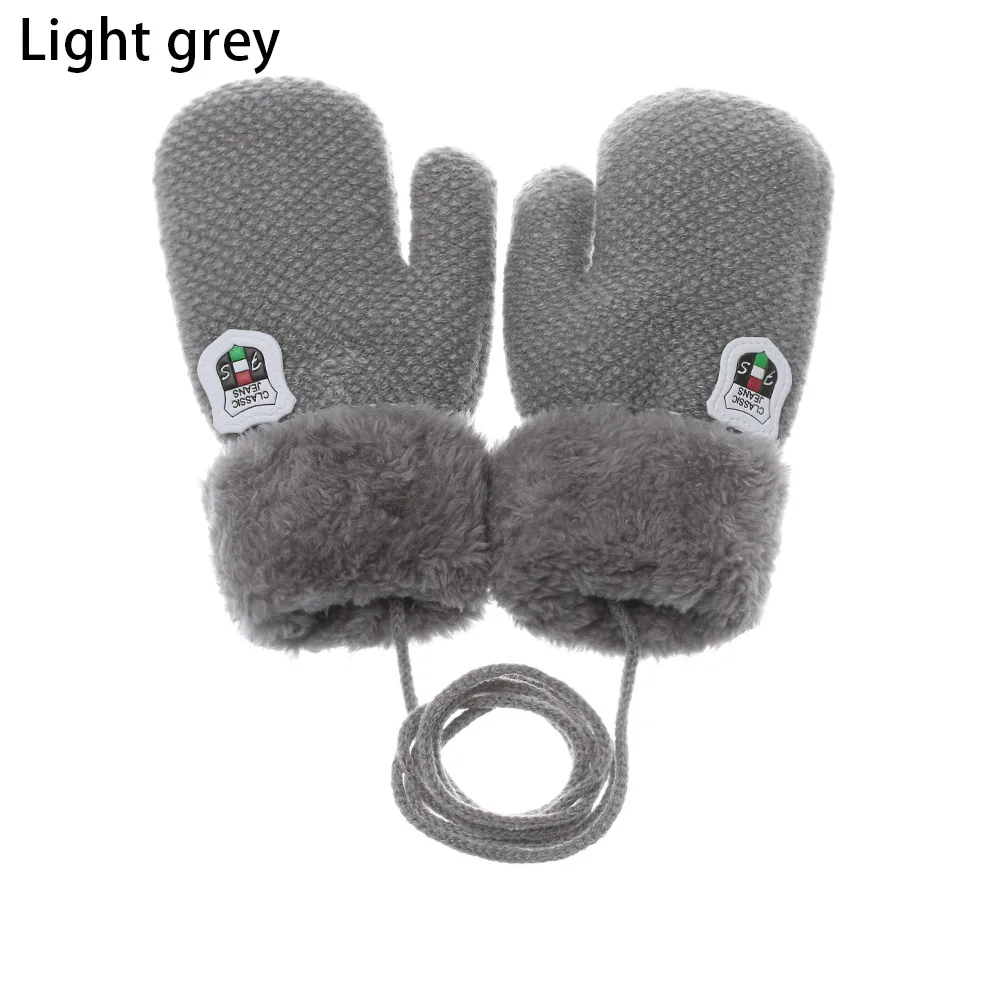 light grey Милые Мультяшные перчатки для маленьких детей, зимние толстые вязаные шерстяные теплые варежки, детские мягкие плюшевые перчатки, сохраняющие тепло - Цвет: light grey
