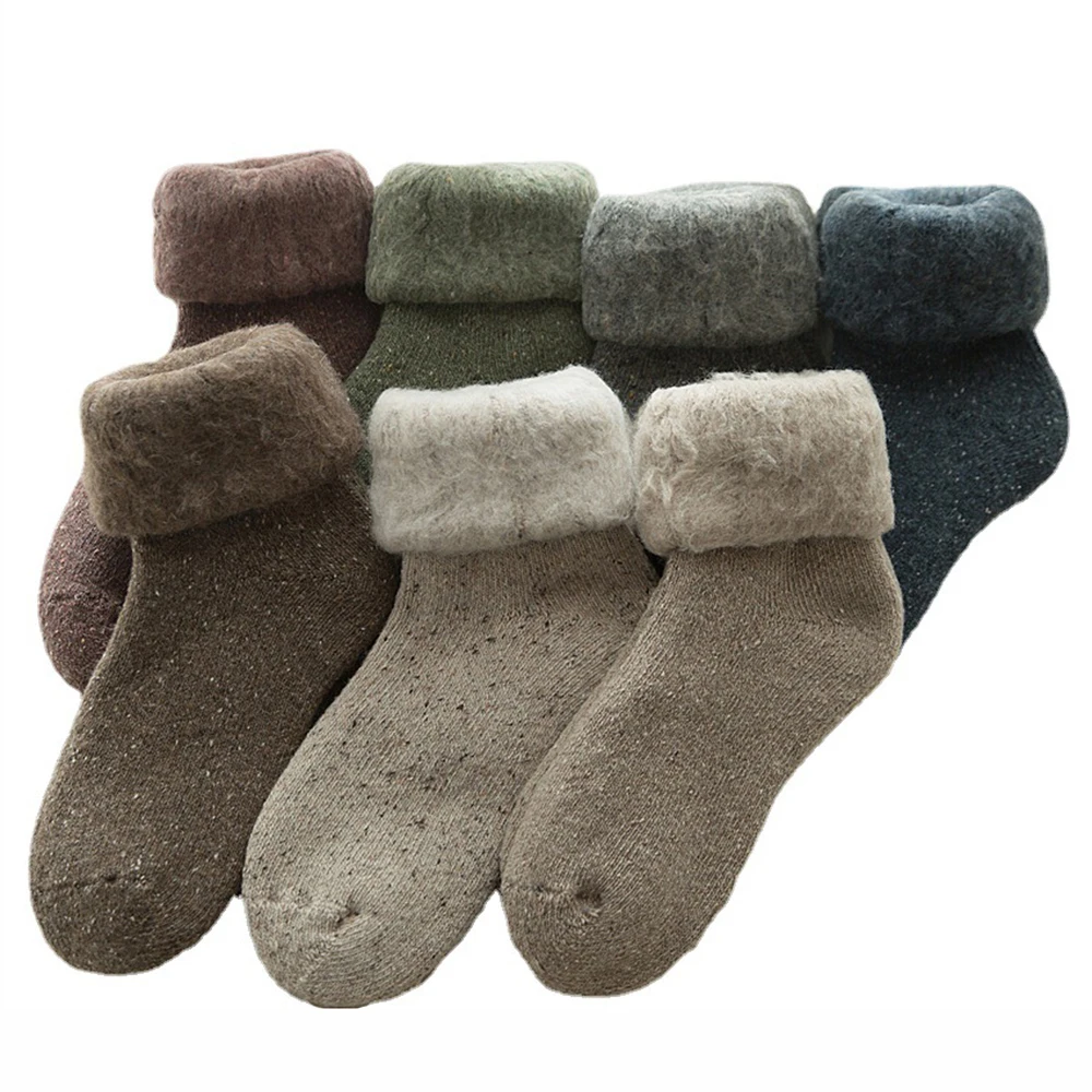 

Winter Thicken Warm Socks Fashion Retro Casual Antifreeze Middle Tube Cotton Socks Outdoor Sports Elastic Solid Socks for Russia