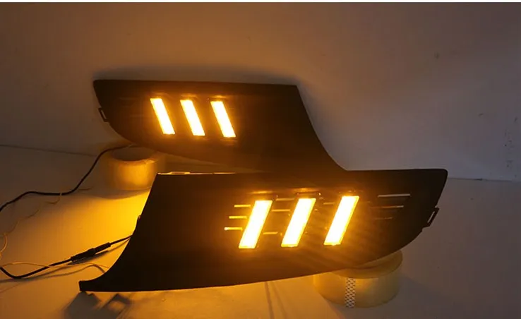 EOsuns led drl дневные ходовые огни для Volkswagen Polo 2011-2013 с динамическим движущимся желтым поворотным сигналом и синим ночным светом