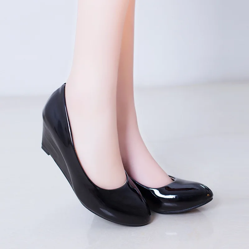 

2018 Spring And Autumn New Style WOMEN'S Shoes Slanted Heel Shallow Mouth round Large Size WOMEN'S Shoes Mom Shoes Business Shoe