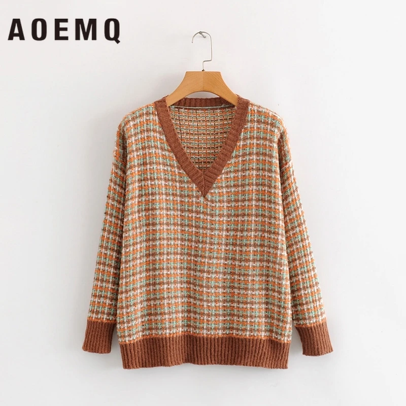

AOEMQ Fashion Sweaters 2 Colors V-Neck Collar Folk Classic Sweaters Keep Warm Use Pullovers Sweaters Casual Women Clothing