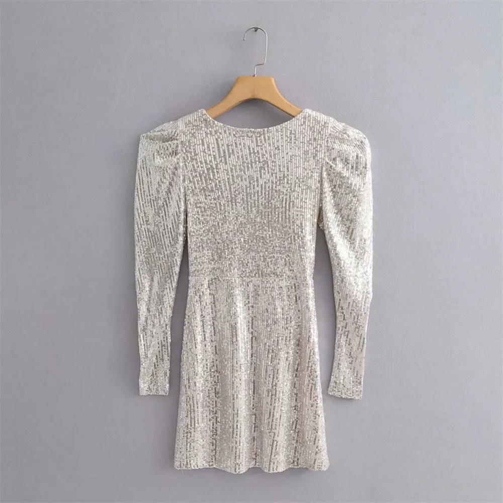 12589809772_576051690