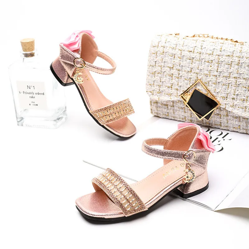 Fashionable and comfortable girls sandals 2020 new rhinestone high-heeled princess sandals shiny crystal summer children's shoes