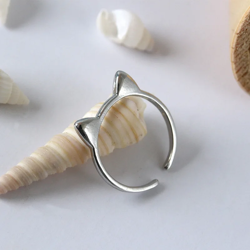 4356082778_2130544268