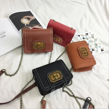 

Women's Bags 2020 New Bag Metal Chain Small Bag Simple Retro Style Crossbite Small Square Bag Ladies Bag Mini Bag Lock Bag
