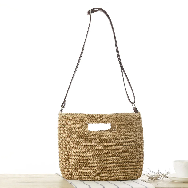 

Fashion Rattan Woven Women Handbag Summer Beach Bag Large Capacity Tote Bag Handmade Knitted Straw Crossbody Bags for Women 2019