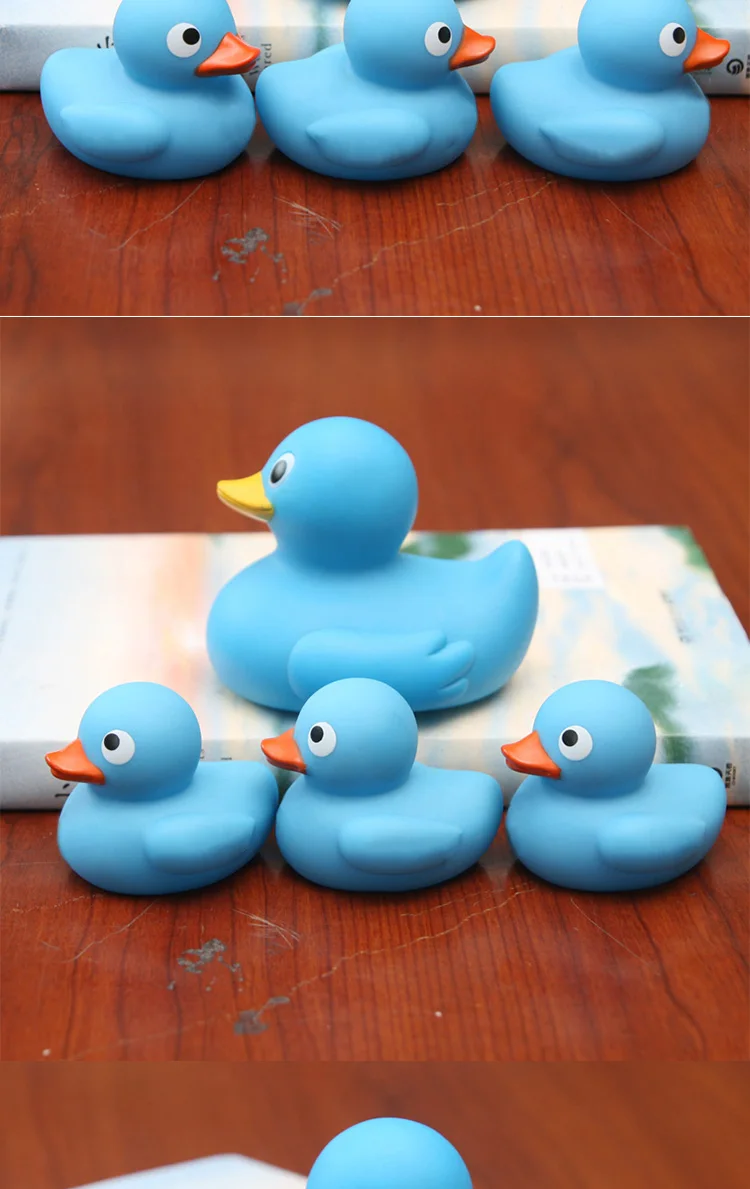 Bathing toys for children and babies One big plus three small blue ducks pinch and tell boys and girls to play with water toy su